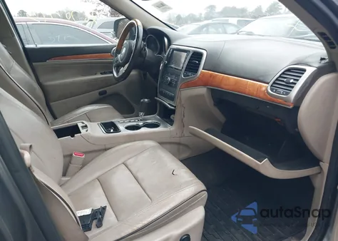 2013 Jeep Grand Cherokee Overland z USA, uszkodzony, nr VIN 1C4RJECG2DC595903